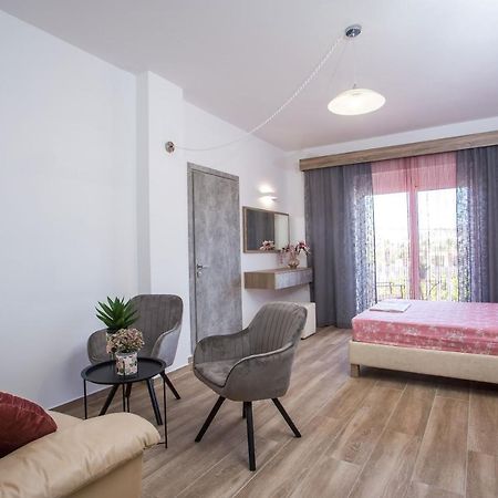 Dimitra Faliraki Center Apartments מראה חיצוני תמונה